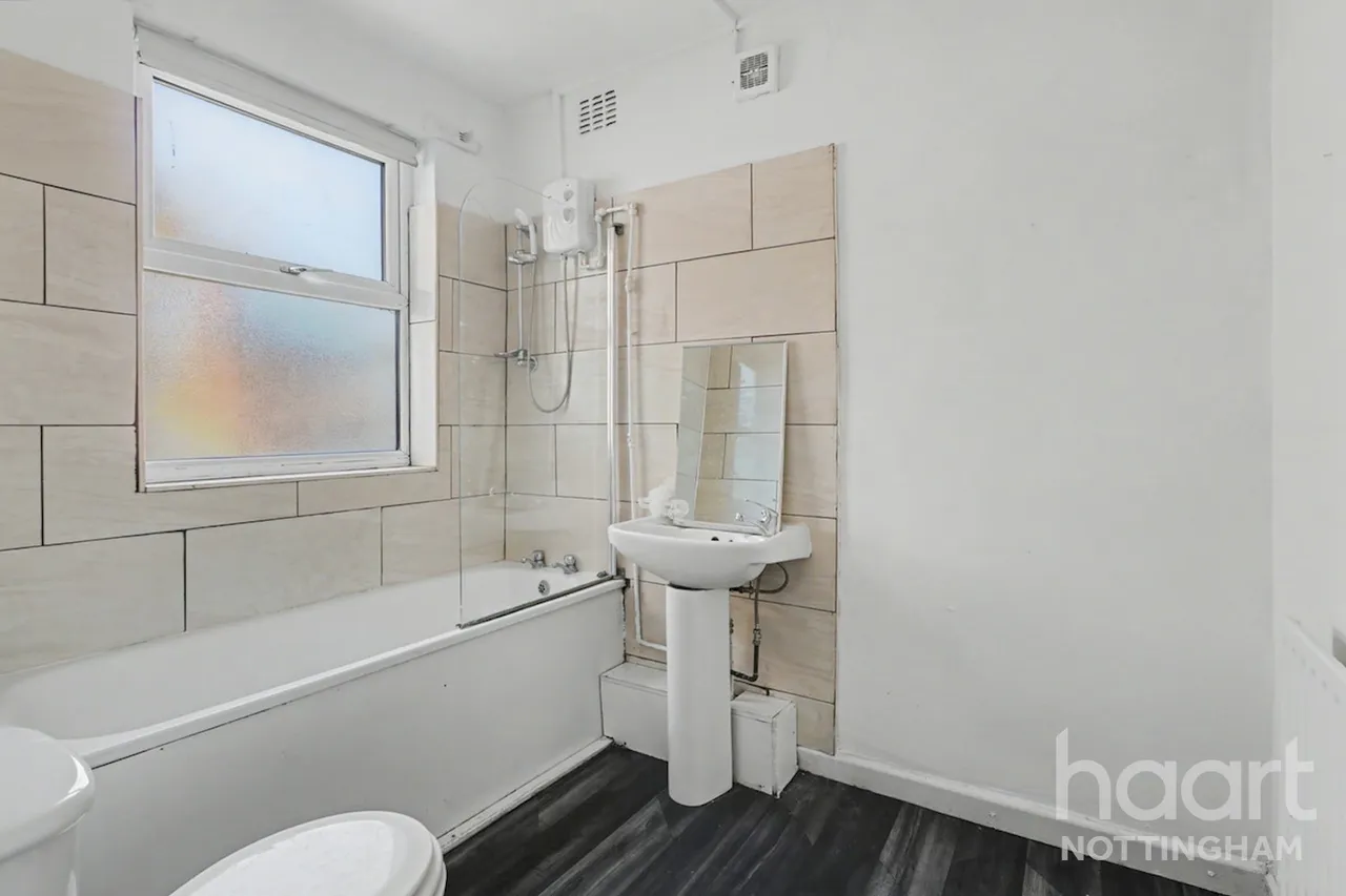 Gregory Boulevard, Hyson Green, NG7, photo 7
