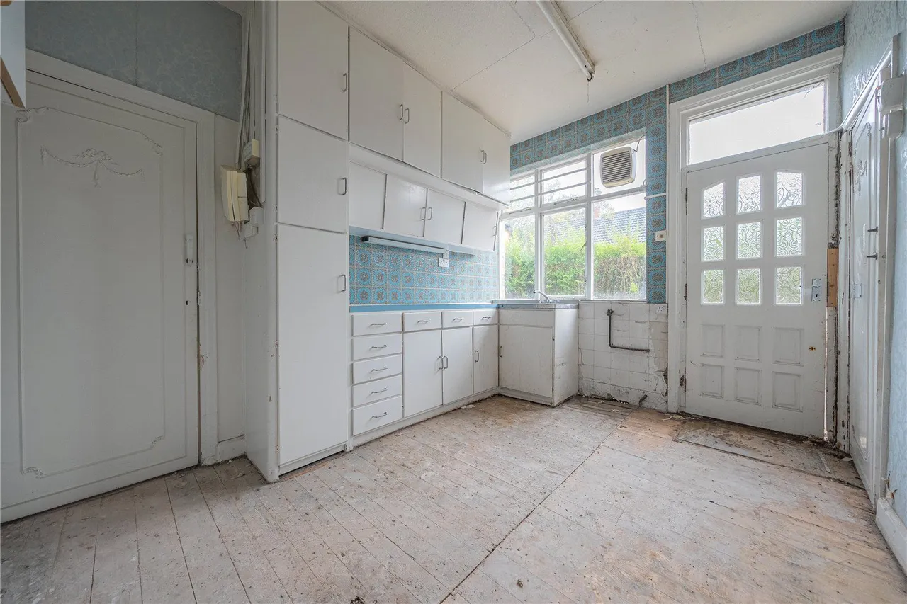 Street Lane, Leeds, LS8, photo 6