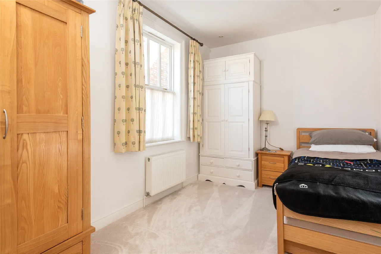Rothsay Gardens, Bedford, MK40, photo 16