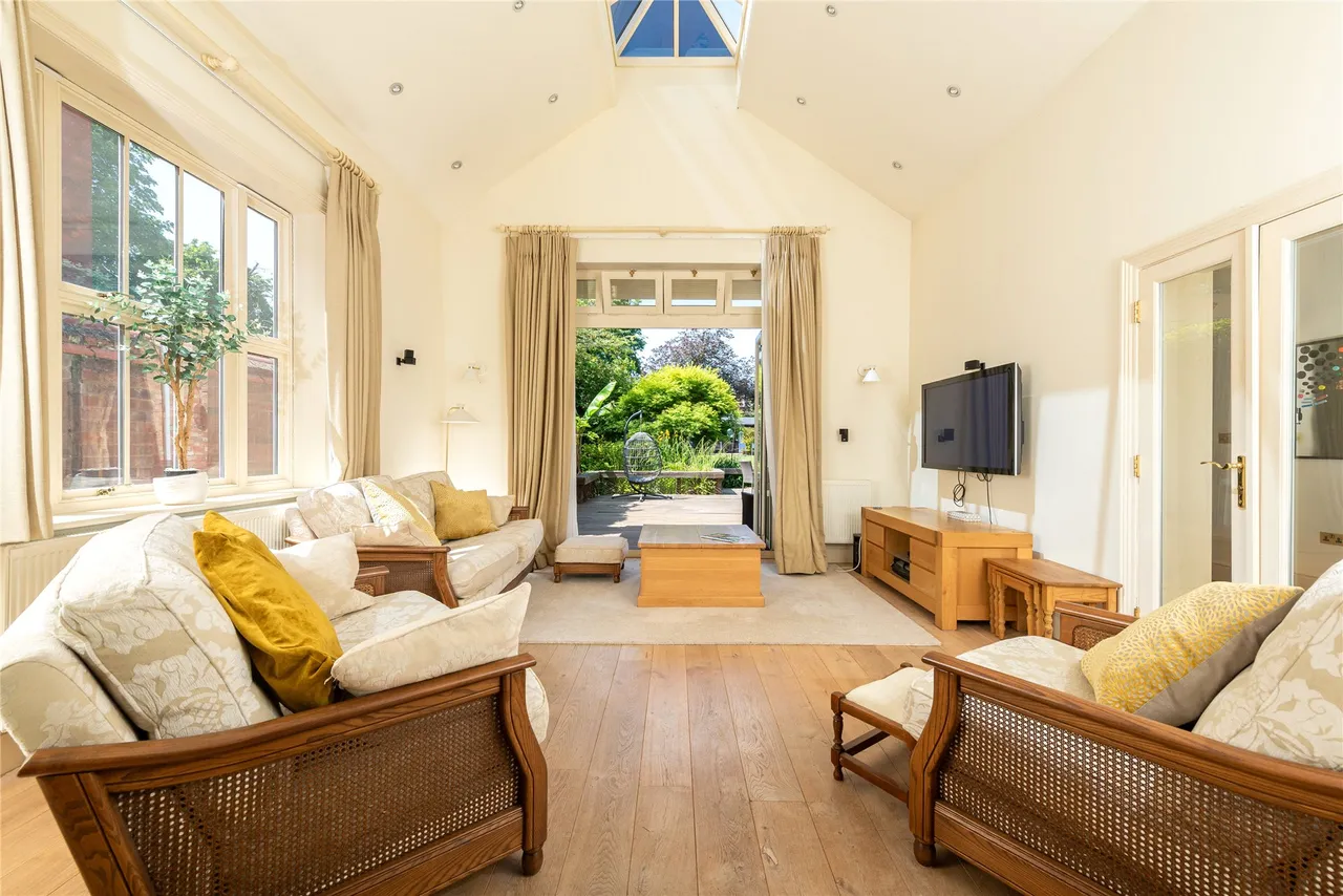 Rothsay Gardens, Bedford, MK40, photo 10