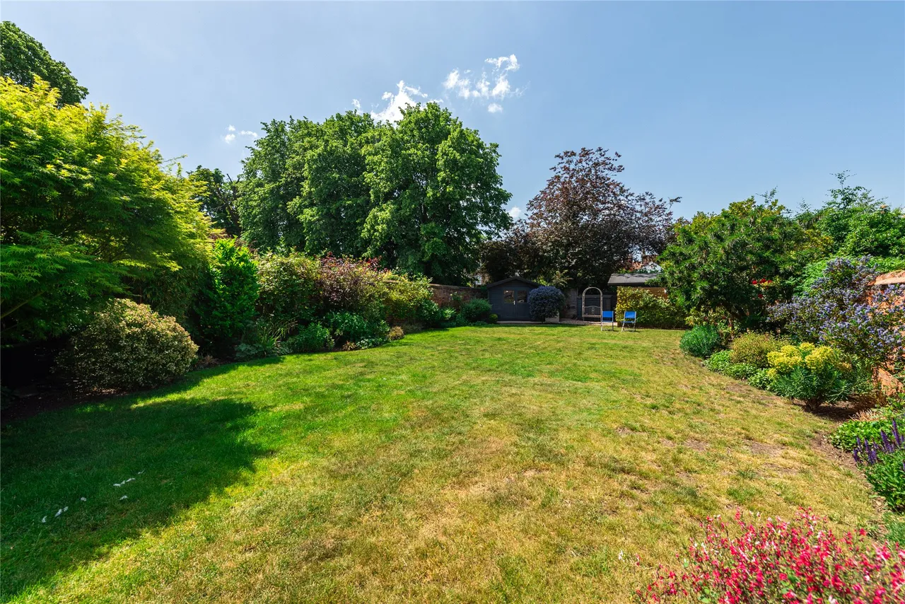 Rothsay Gardens, Bedford, MK40, photo 27