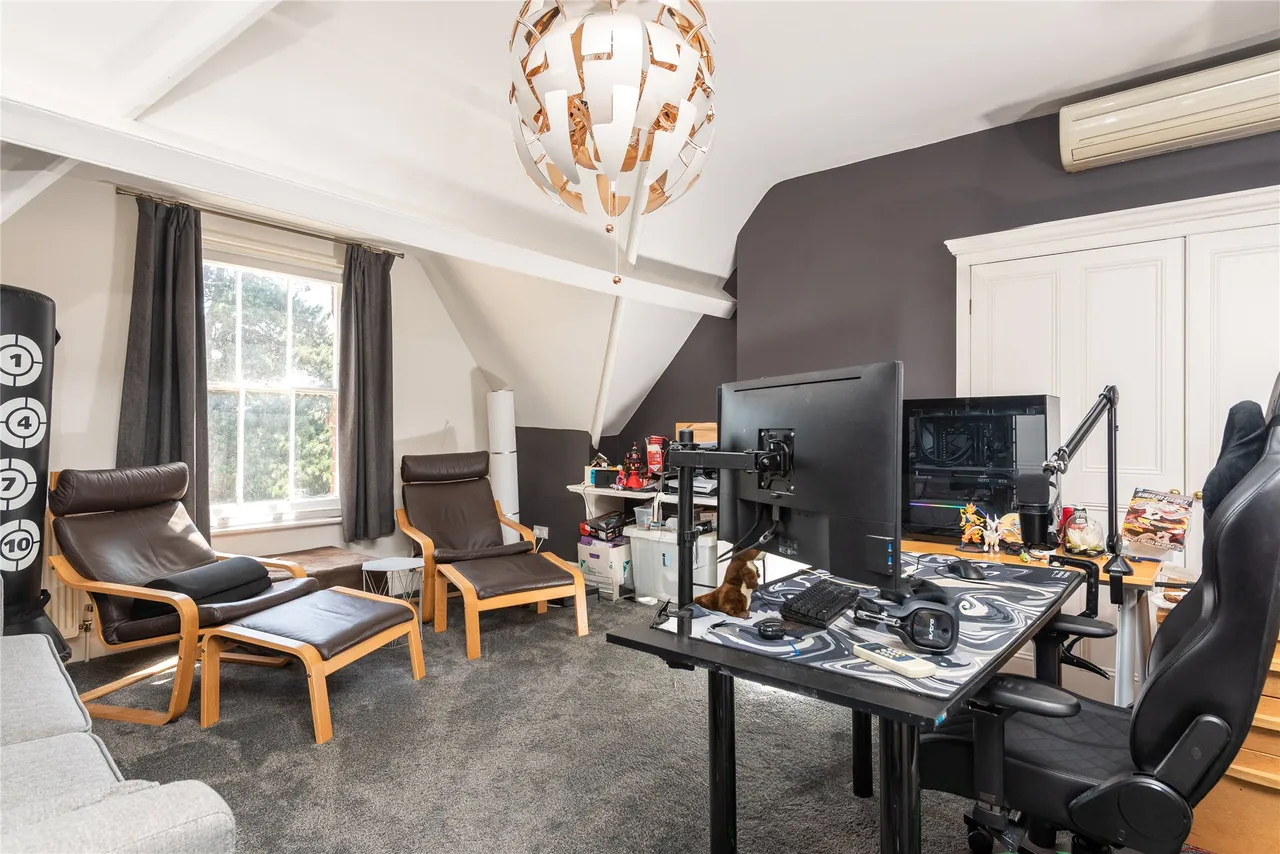 Rothsay Gardens, Bedford, MK40, photo 17