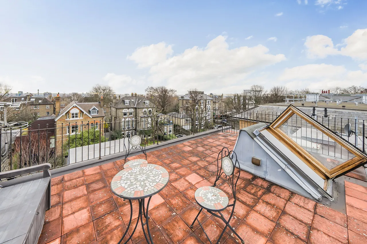 London, NW3, photo 9
