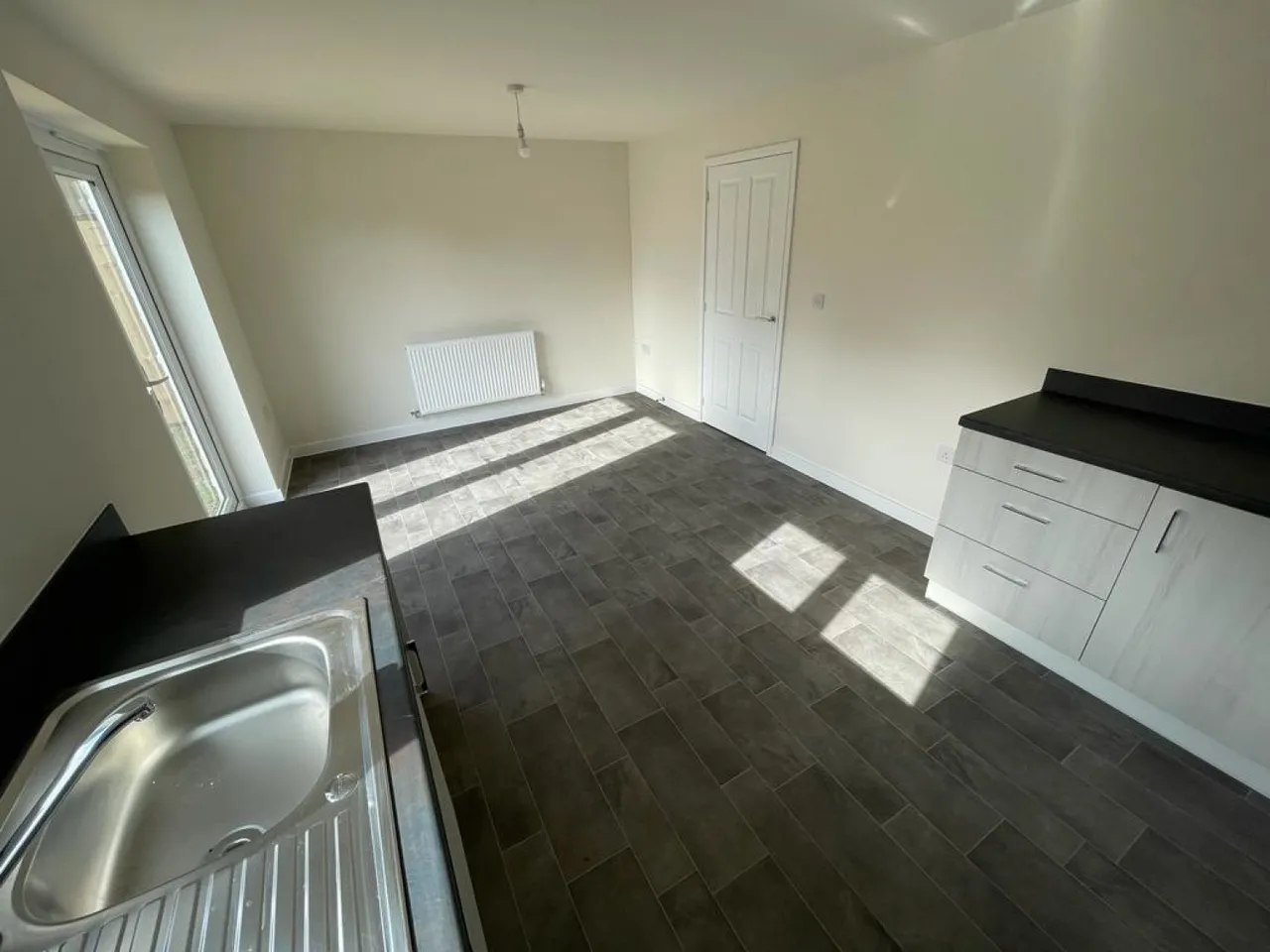 Stonecroft, Hodthorpe, Worksop, photo 9