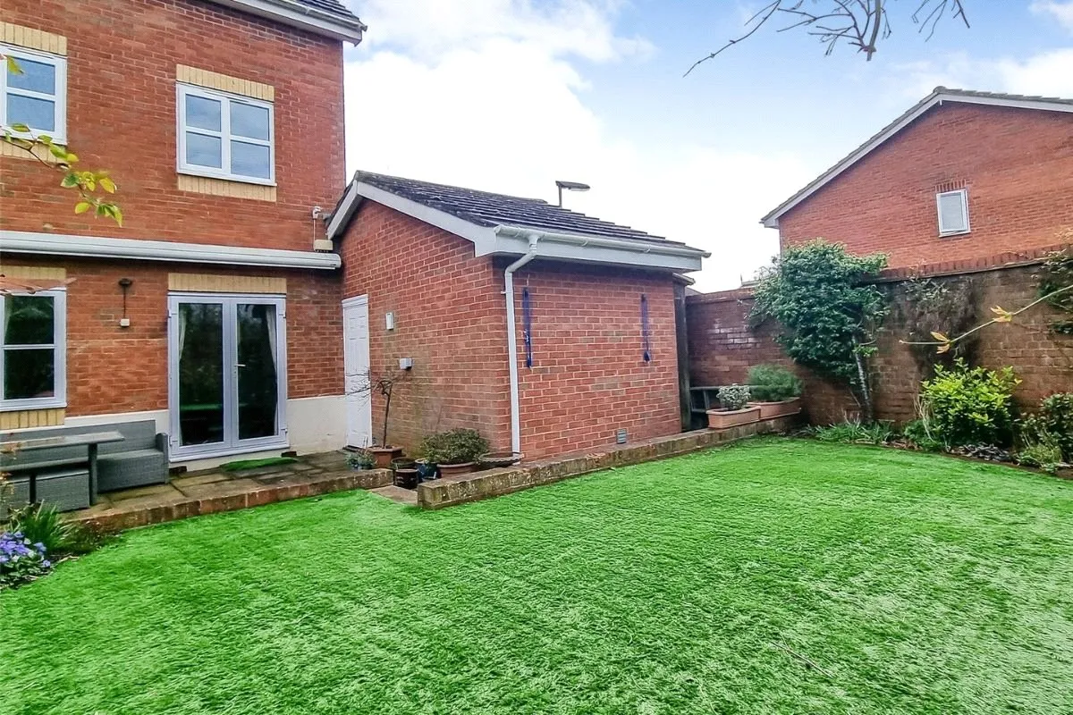 Shackleton Close, Ash Vale, Guildford, Surrey, GU12 5SB, photo 20