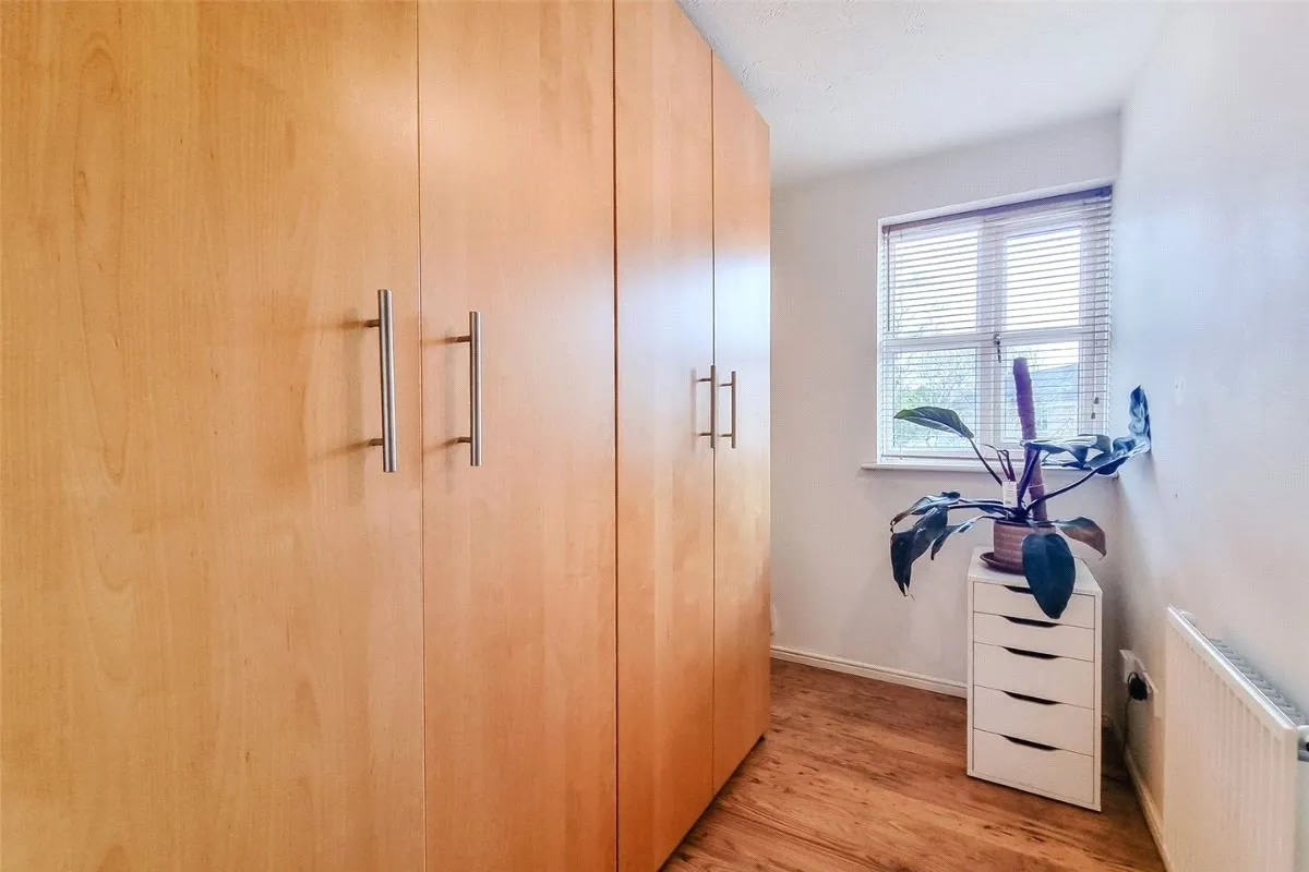 Shackleton Close, Ash Vale, Guildford, Surrey, GU12 5SB, photo 14