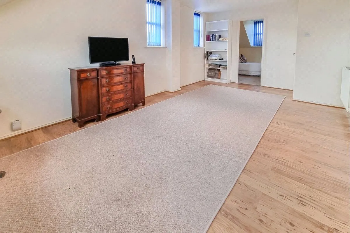Shackleton Close, Ash Vale, Guildford, Surrey, GU12 5SB, photo 16