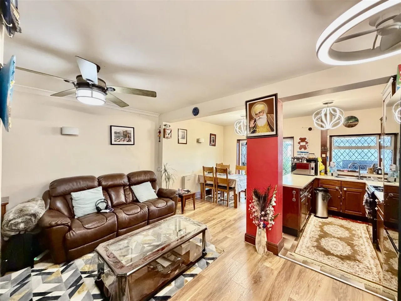 End Terrace, Hounslow, TW3, photo 9