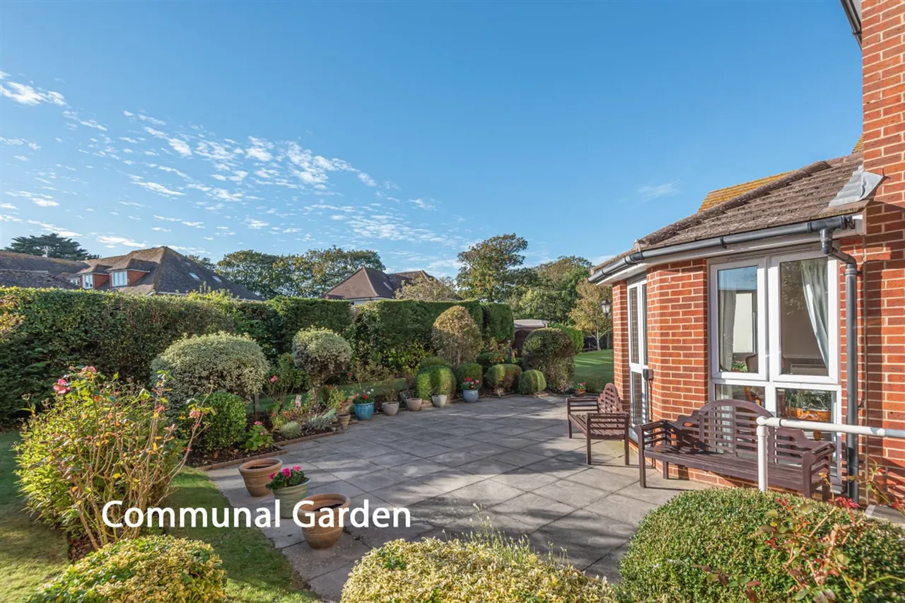 Shrubbs Drive, Buckingham Court, PO22, photo 19