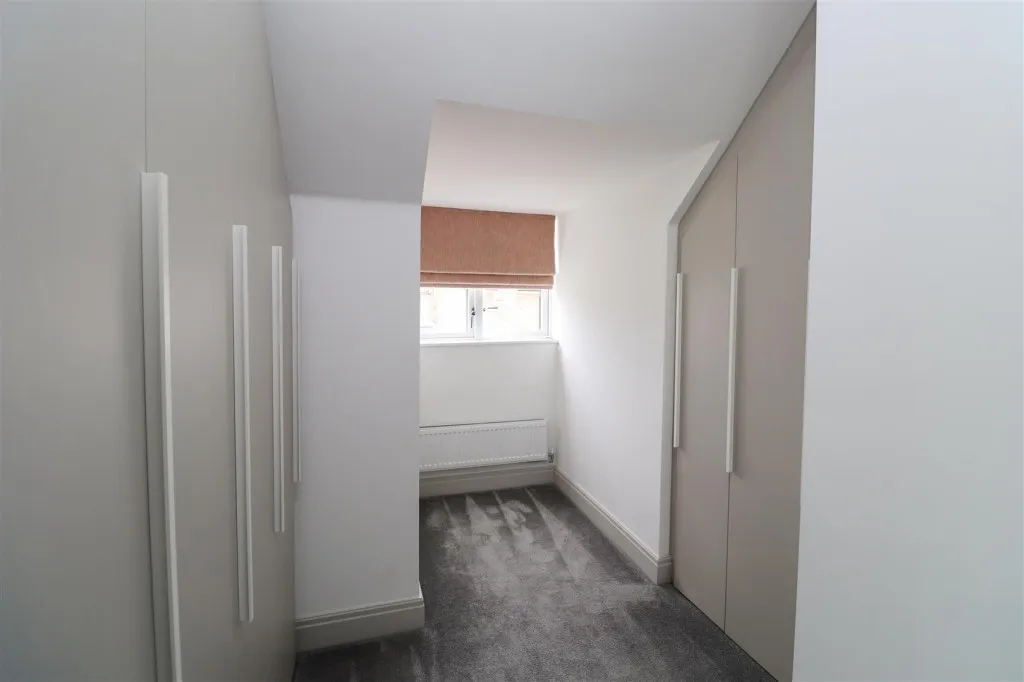 Hayne Avenue, Fleet, photo 15