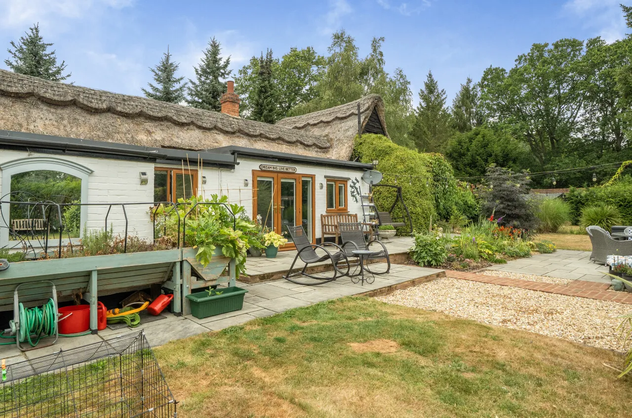 Honey Hill, Wokingham, Berkshire, RG40 3BA, photo 22