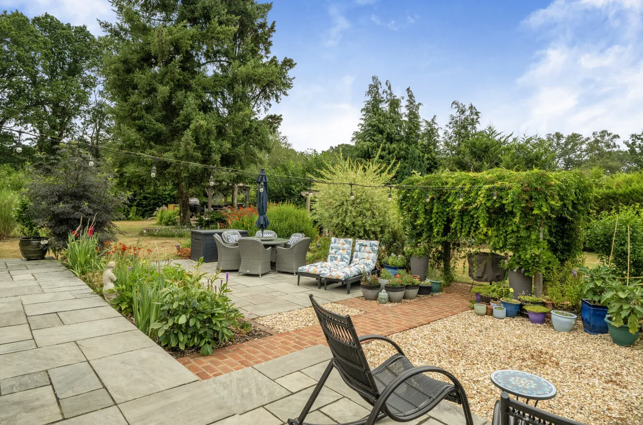 Honey Hill, Wokingham, Berkshire, RG40 3BA, photo 23