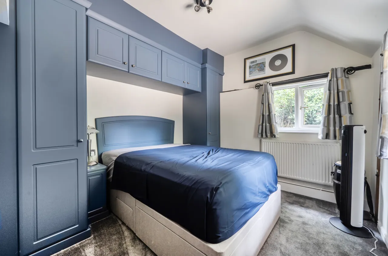 Honey Hill, Wokingham, Berkshire, RG40 3BA, photo 20