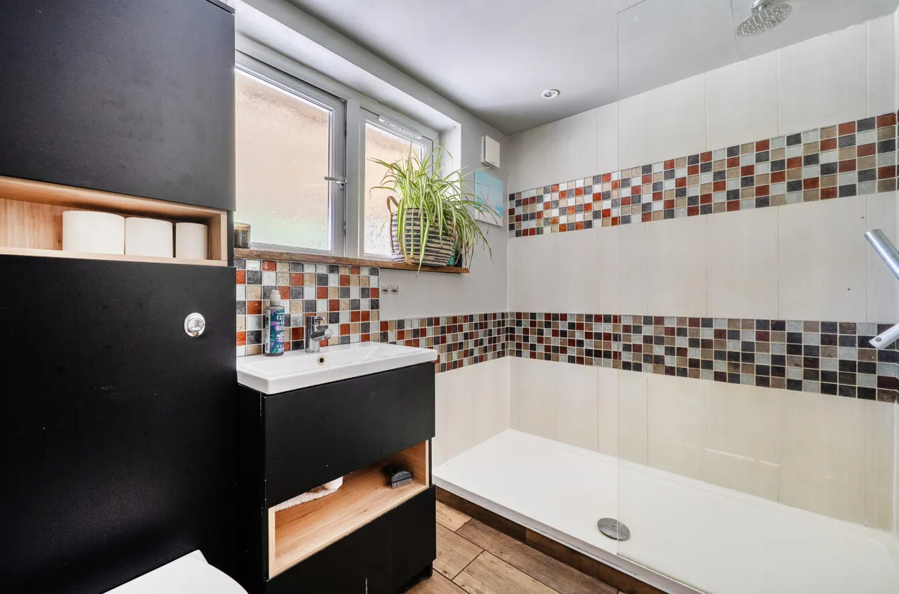 Honey Hill, Wokingham, Berkshire, RG40 3BA, photo 18