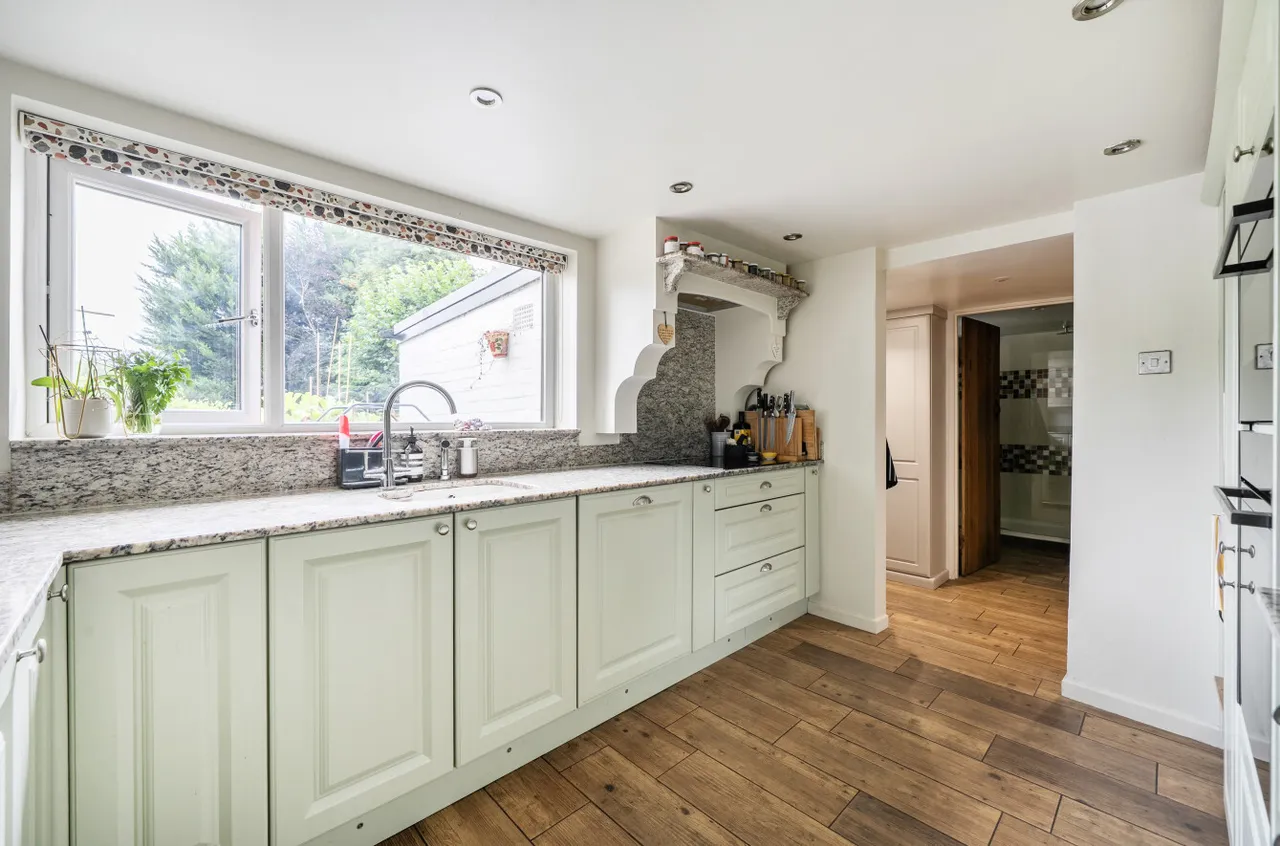 Honey Hill, Wokingham, Berkshire, RG40 3BA, photo 5