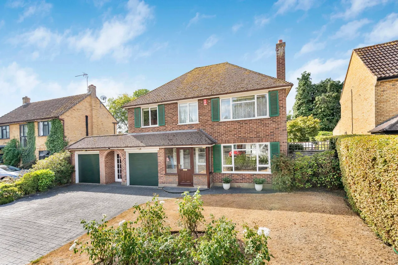 Northcroft Gardens, Englefield Green, TW20, photo 25