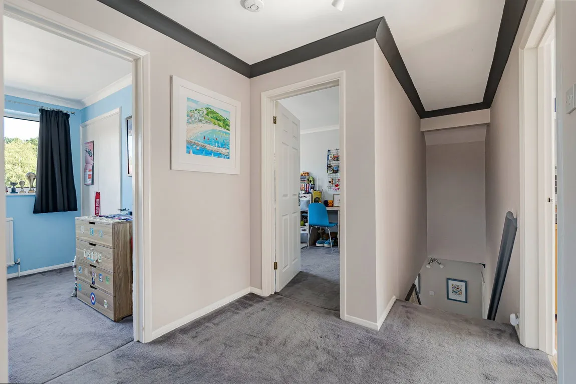 Hazel Close, Marlow, SL7 3PW, photo 10