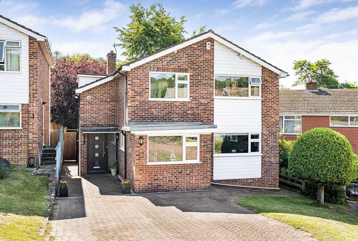 4 bed house for sale — Hazel Close, Marlow, SL7 3PW