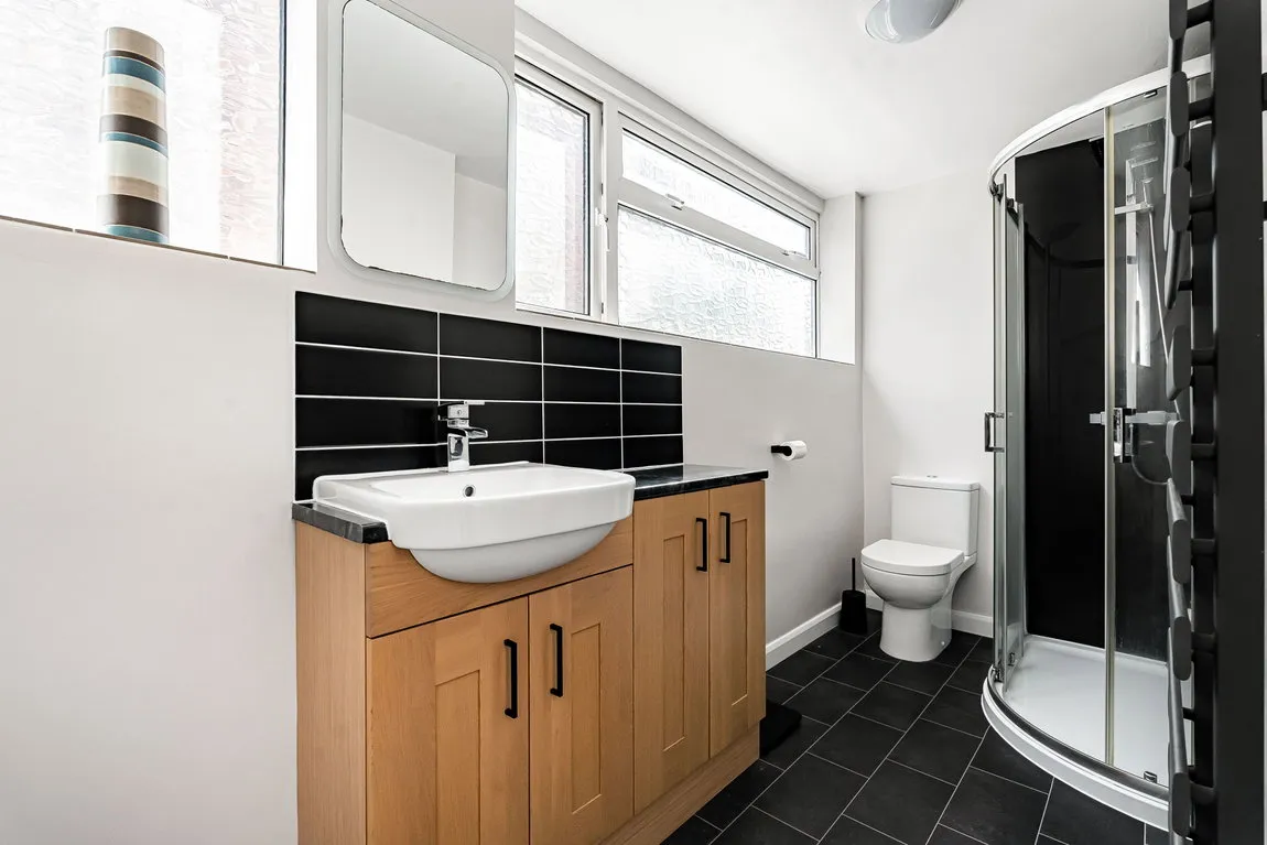 Hazel Close, Marlow, SL7 3PW, photo 13