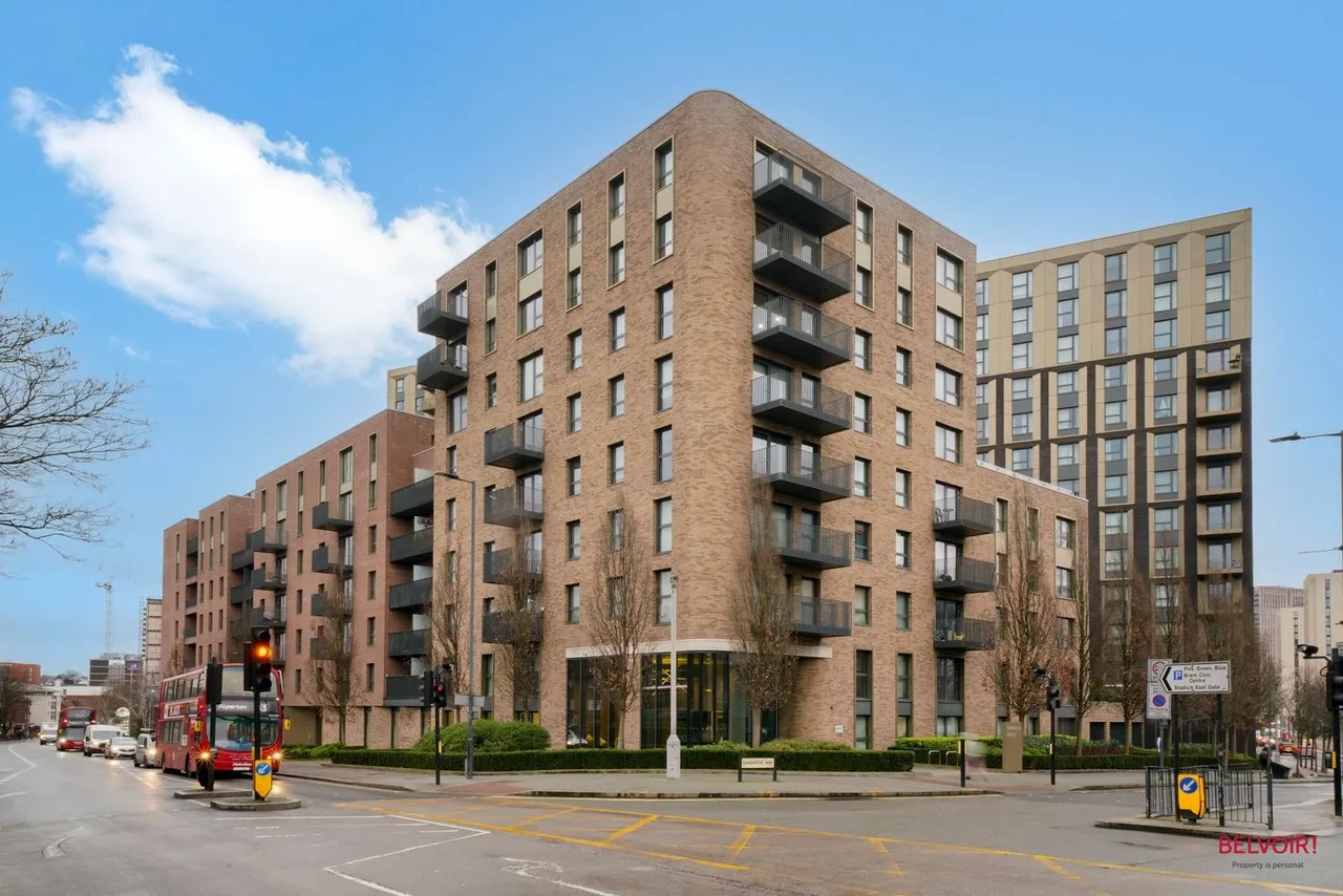 1 bed flat for sale — Empire Way, Wembley, HA9