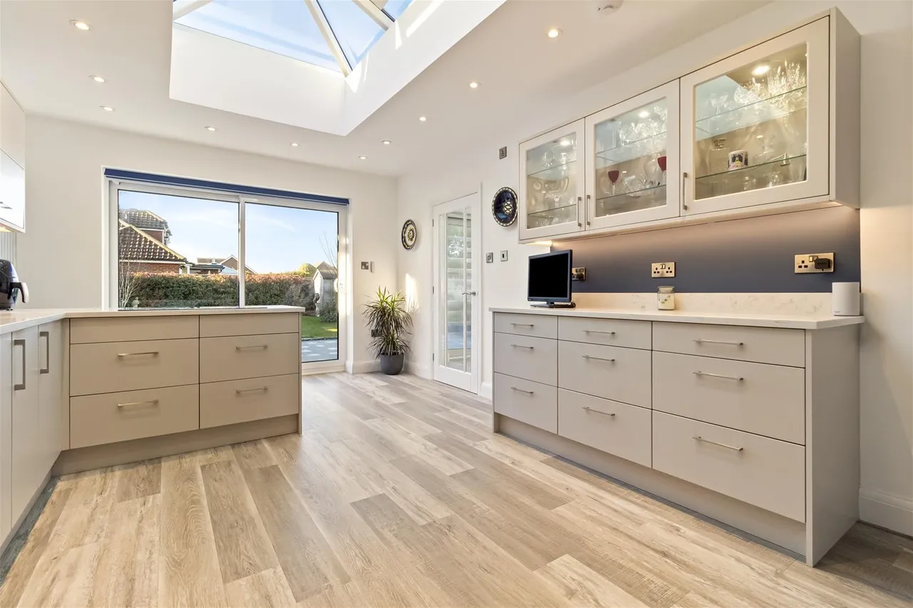 The Ridings, East Preston, Littlehampton, photo 18
