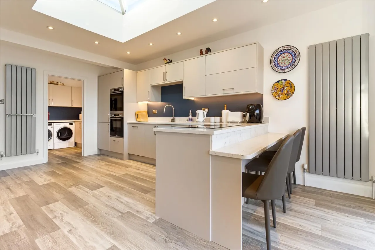 The Ridings, East Preston, Littlehampton, photo 3