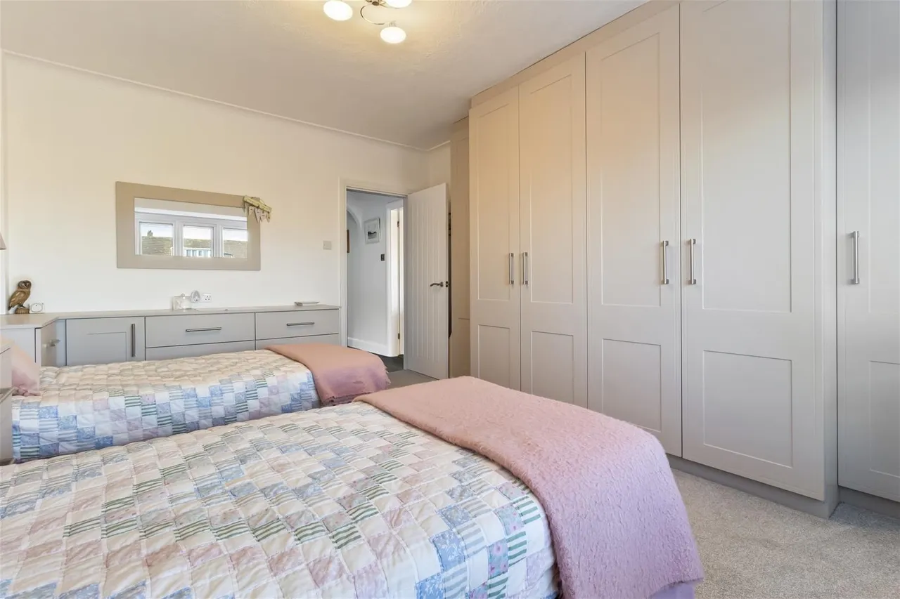 The Ridings, East Preston, Littlehampton, photo 15