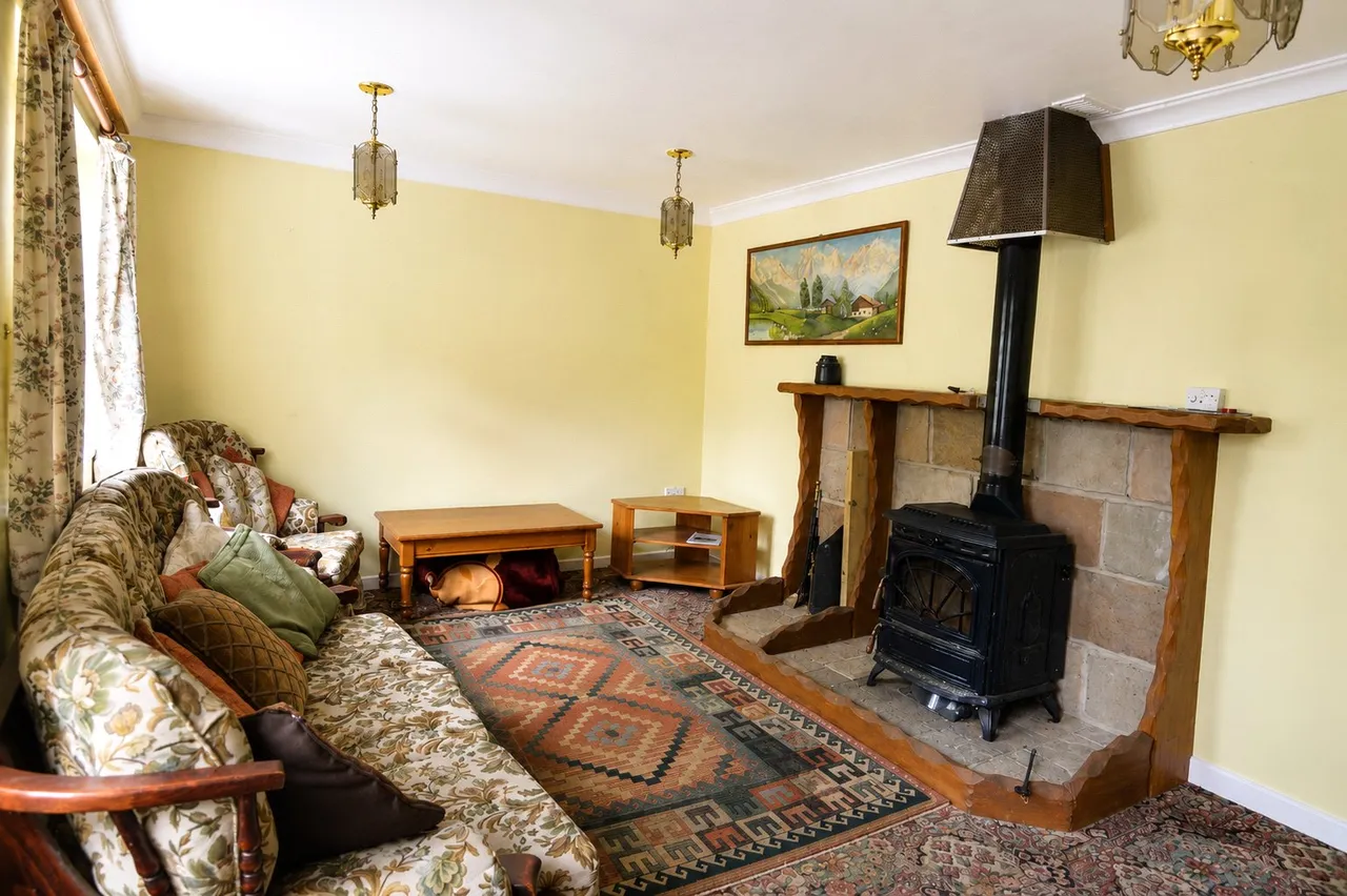 Dudmoor Farm Road, Christchurch, Dorset, BH23 6AQ, photo 8