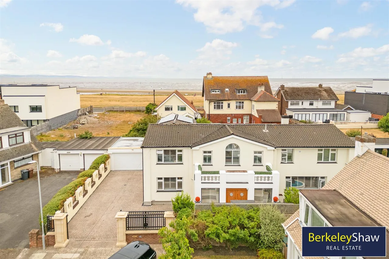 Margaret Road, Crosby, L23, photo 10