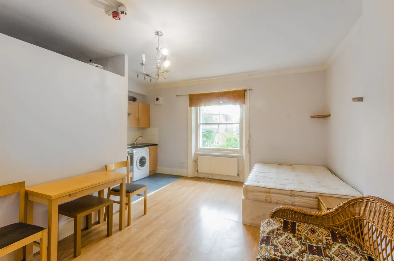 Flat 14, 13 Adamson Road, London, photo 5