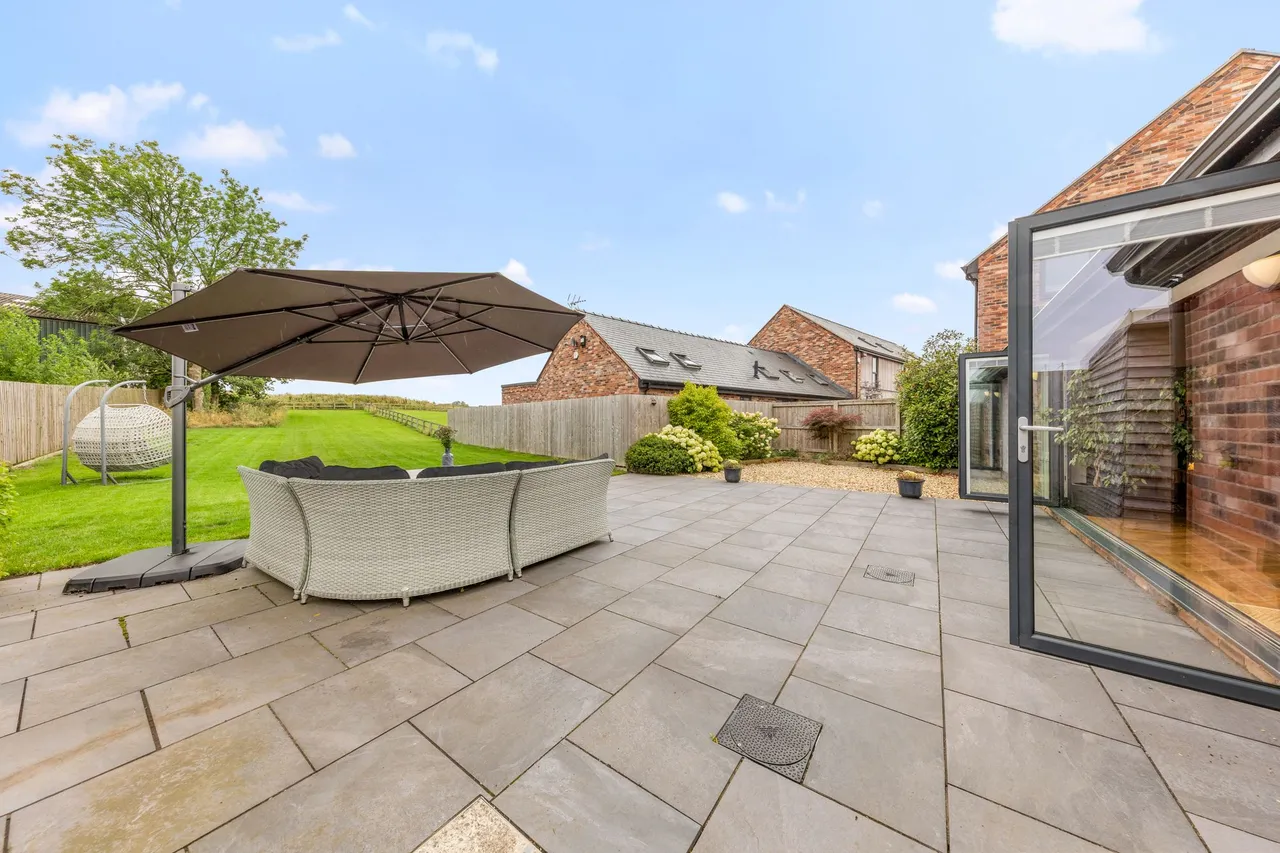Hollingreave Barns, Dam Lane, Warrington, Rixton, WA3 6LE, photo 43