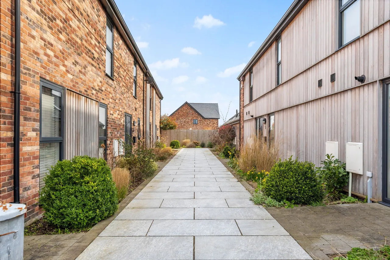 Hollingreave Barns, Dam Lane, Warrington, Rixton, WA3 6LE, photo 46