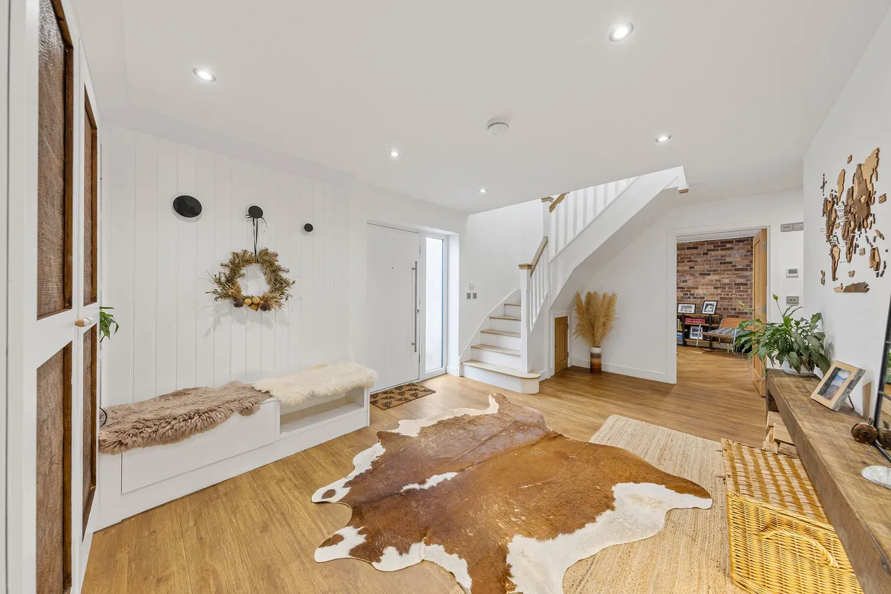 Hollingreave Barns, Dam Lane, Warrington, Rixton, WA3 6LE, photo 10