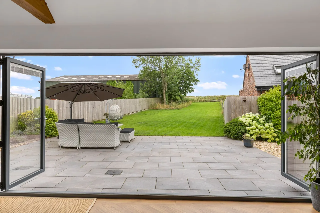 Hollingreave Barns, Dam Lane, Warrington, Rixton, WA3 6LE, photo 13