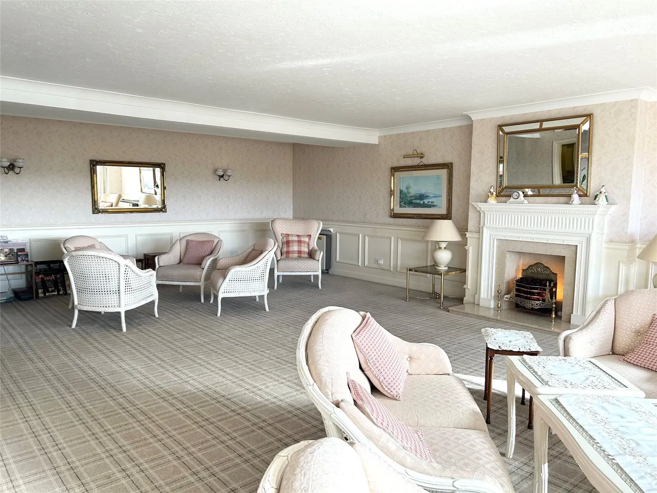The Parade, Parkgate, CH64, photo 10