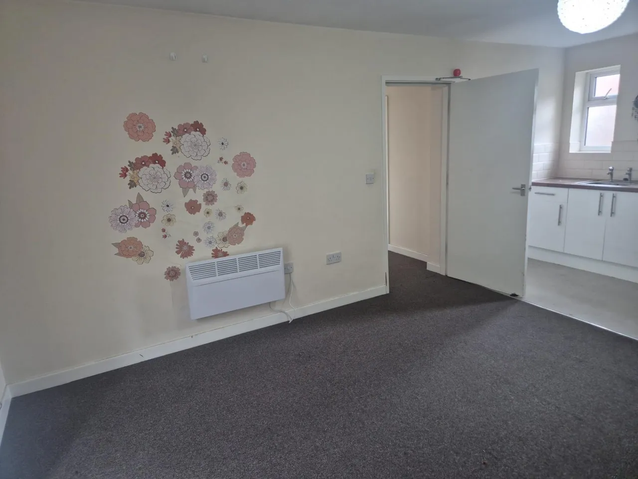 Chapel Ash, Wolverhampton, WV3, photo 2