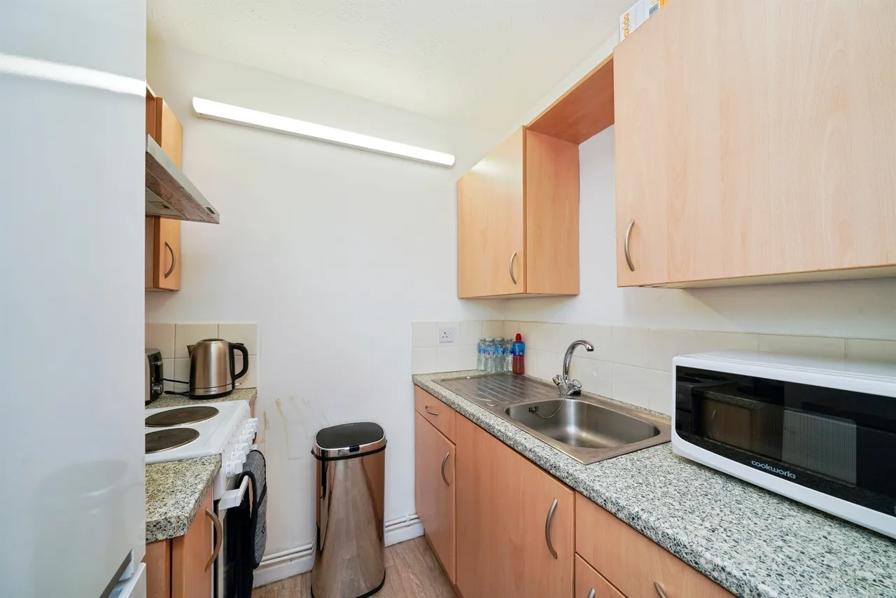 Montpellier Crescent, Wallasey, photo 5