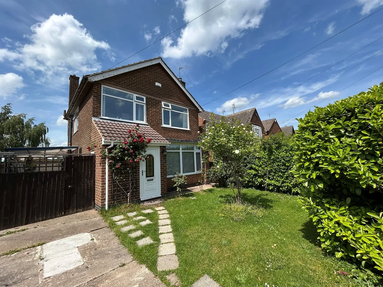 3 bed house for sale, Melton Avenue, Melbourne, DE73