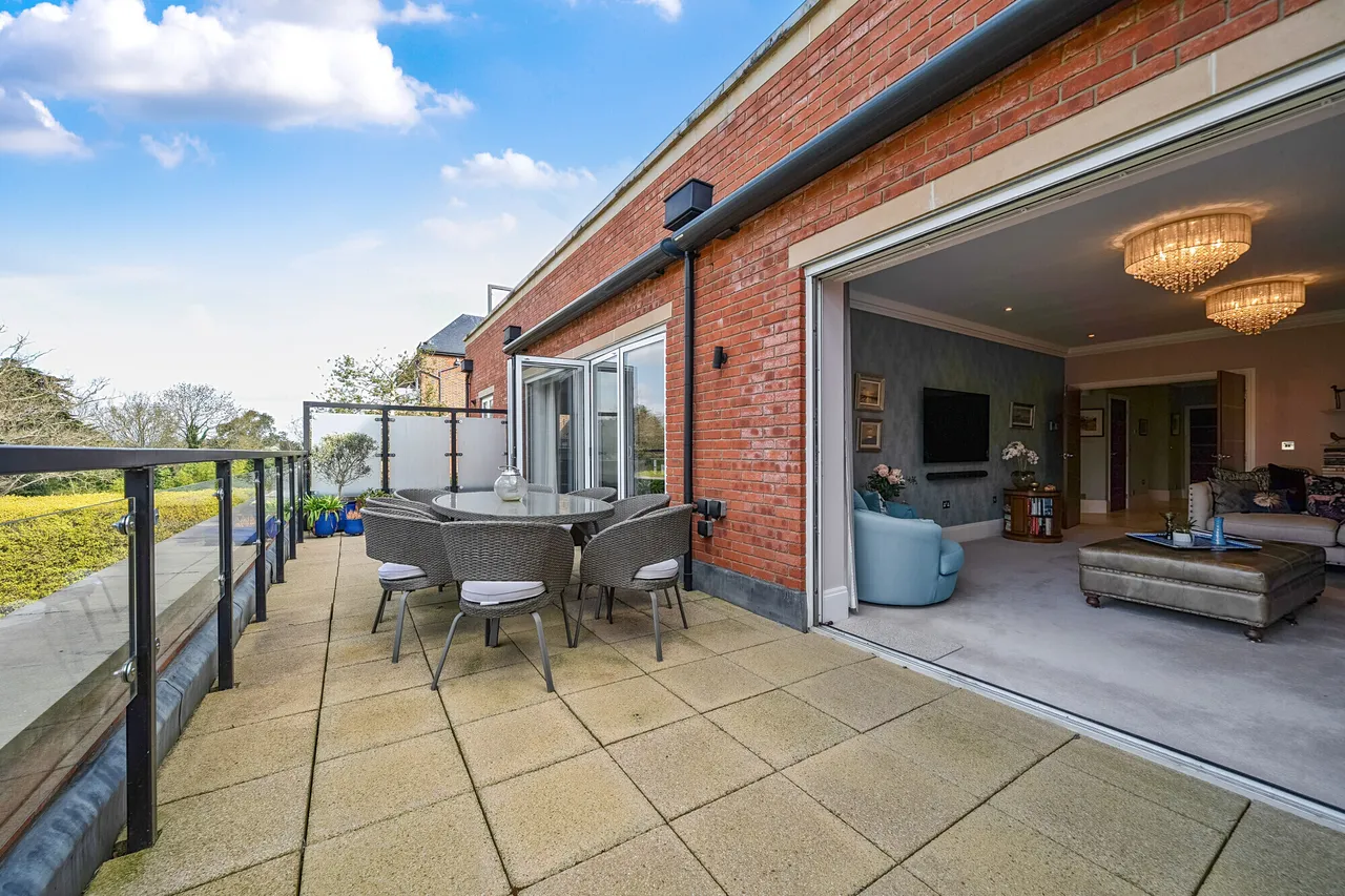 Cockfosters Road, Hadley Wood, EN4, photo 7