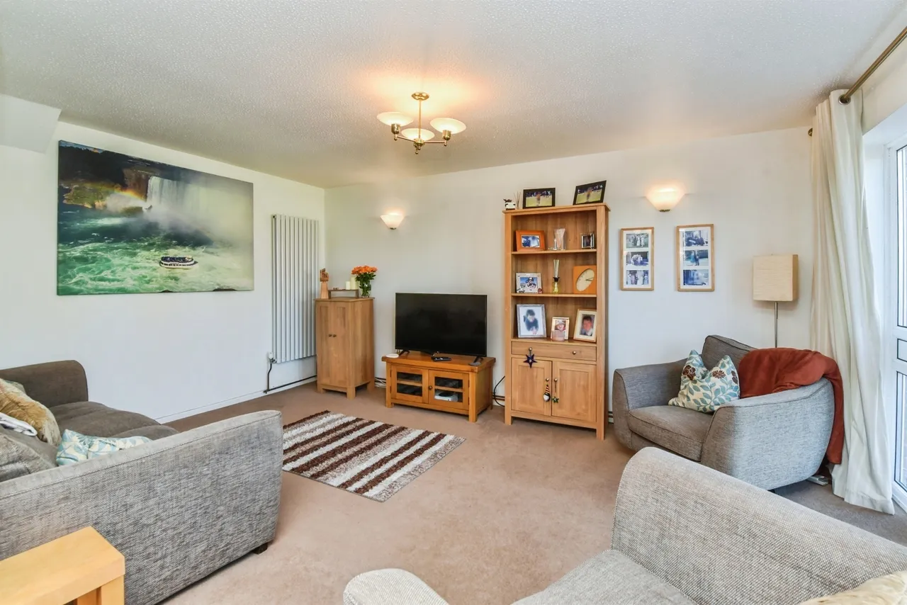 Nightingale Avenue, FROME, photo 6