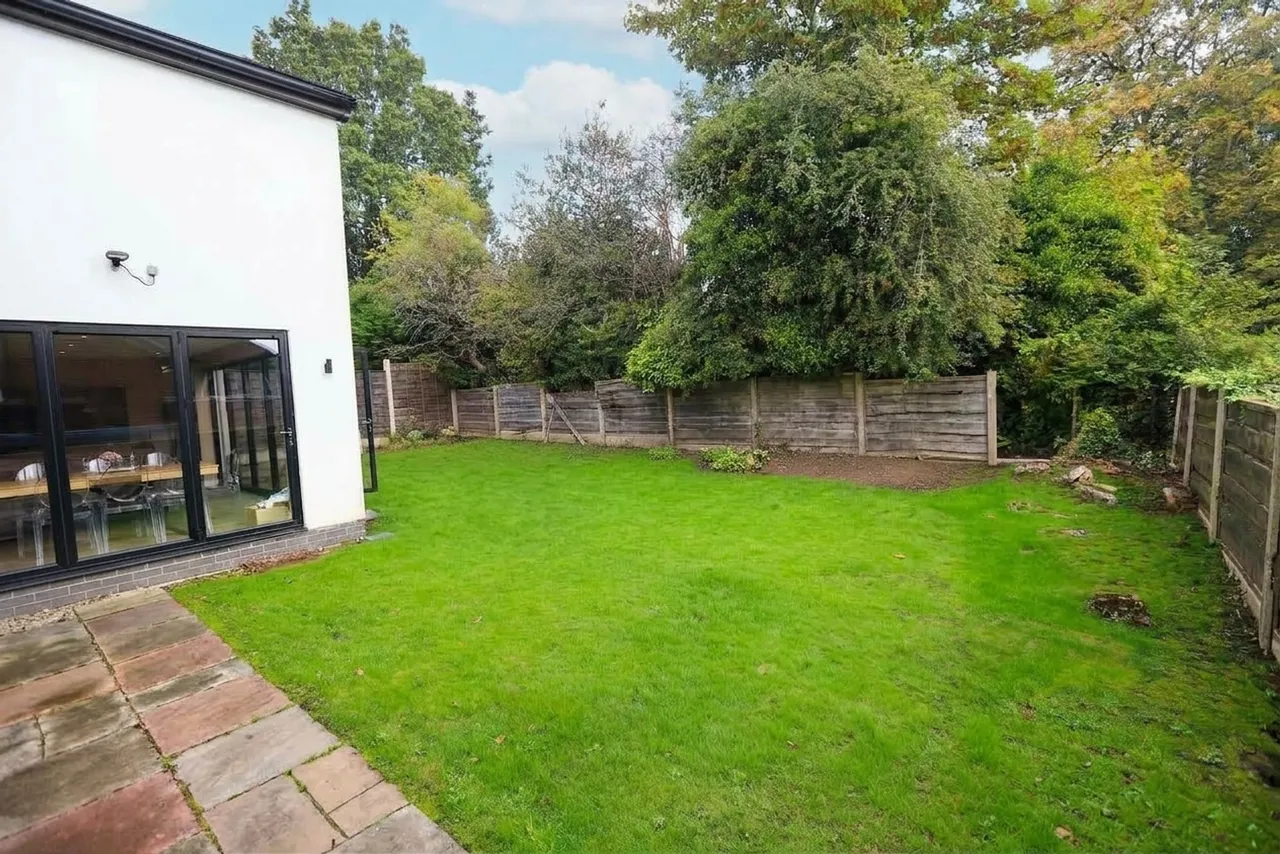 Ten Acre Drive, Whitefield, M45, photo 36