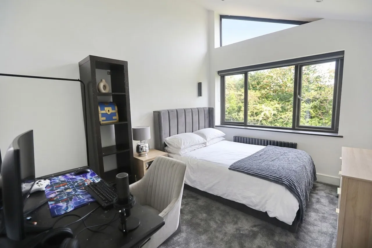 Ten Acre Drive, Whitefield, M45, photo 29
