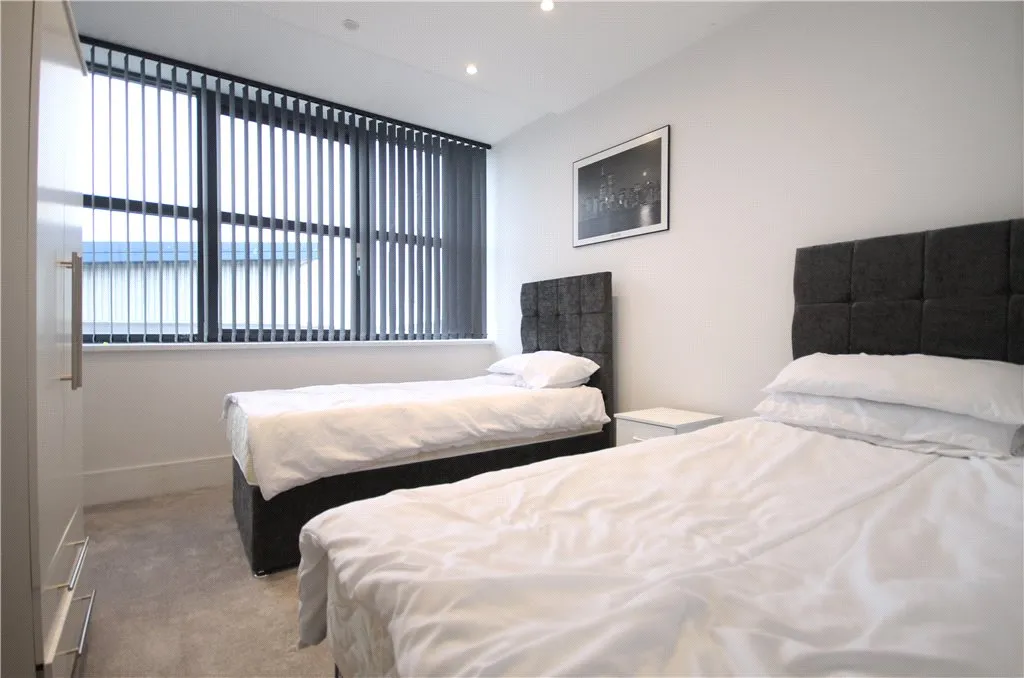 Manhattan Business Park, West Gate, W5, photo 4