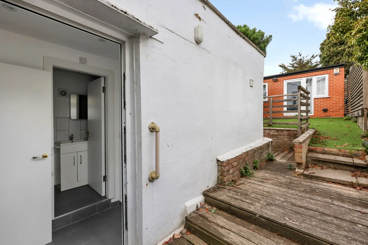 22 Primrose Road, London, E10 5ED, photo 13
