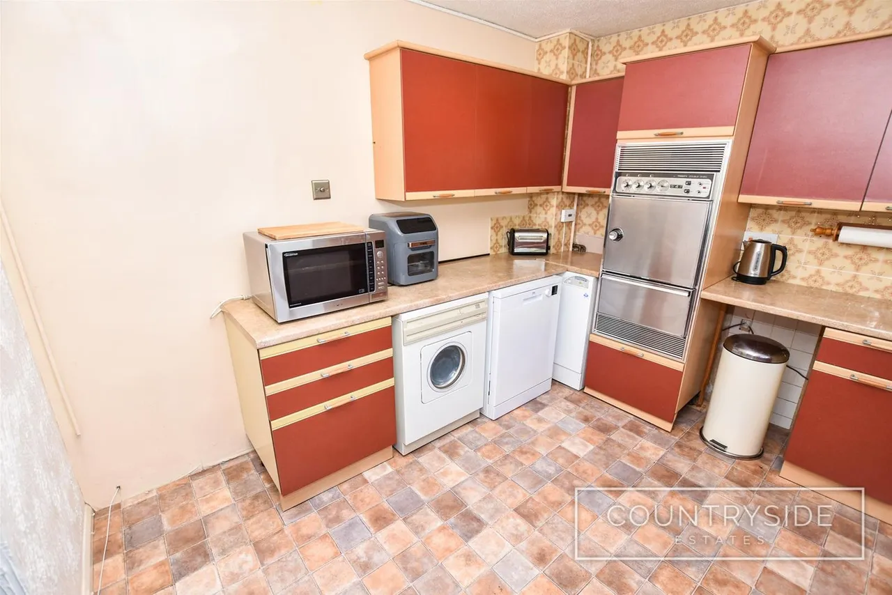 Shorefields, Benfleet, photo 7