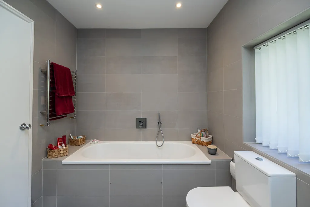 Chichester Road, Dorking, RH4, photo 16