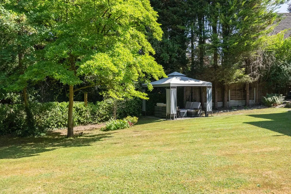Chichester Road, Dorking, RH4, photo 8