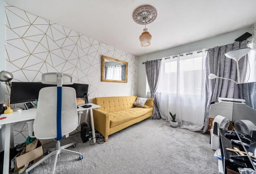 Wyecliffe Gardens, Merstham, RH1, photo 8