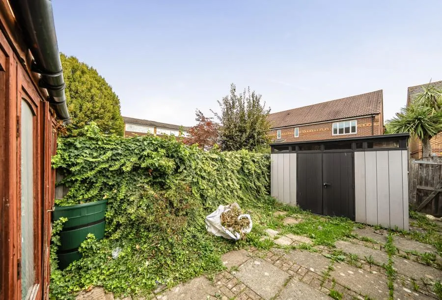 Wyecliffe Gardens, Merstham, RH1, photo 12