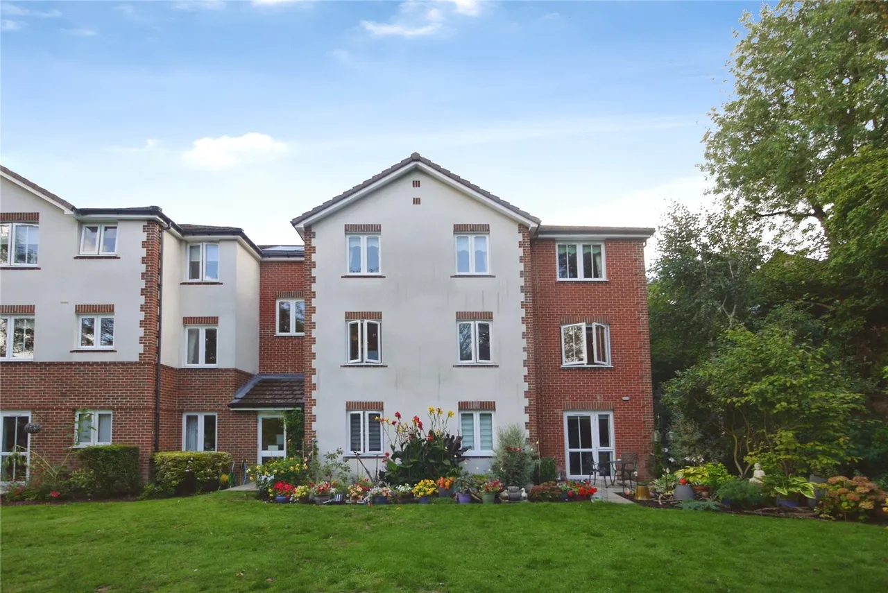 Junction Road, Warley, CM14, photo 2